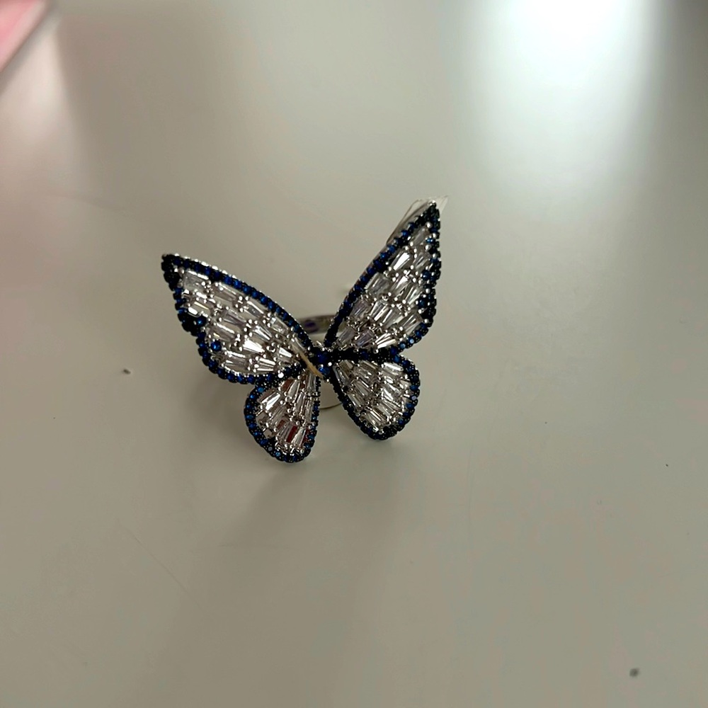 NEW Butterfly ring